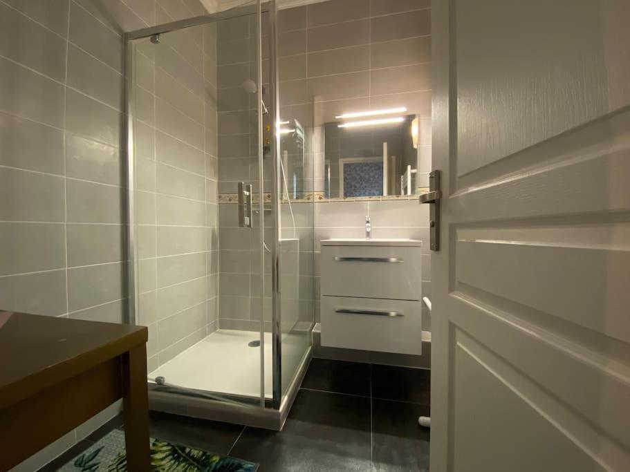 Apartment Jebari - Esprit Loft Proche Cite Medieval Et Aeroport Carcassonne